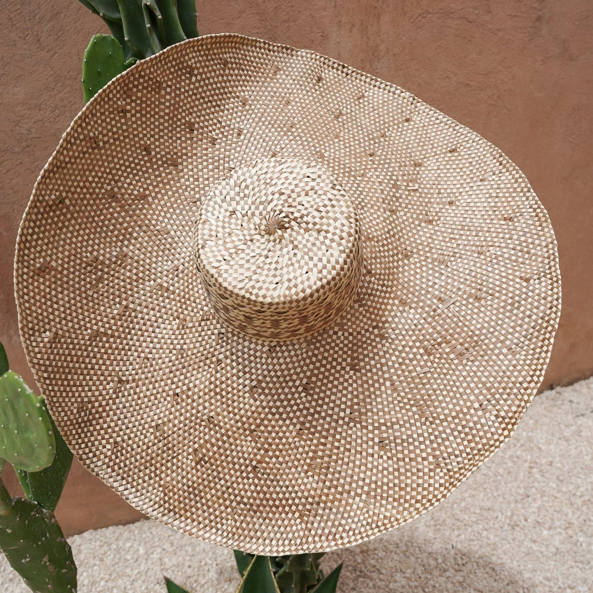 Sun hat 70 x 12 cm