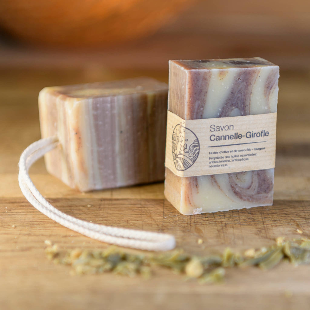 Savon solide à la cannelle 100 g Savonnerie de la Buèges, vue 4