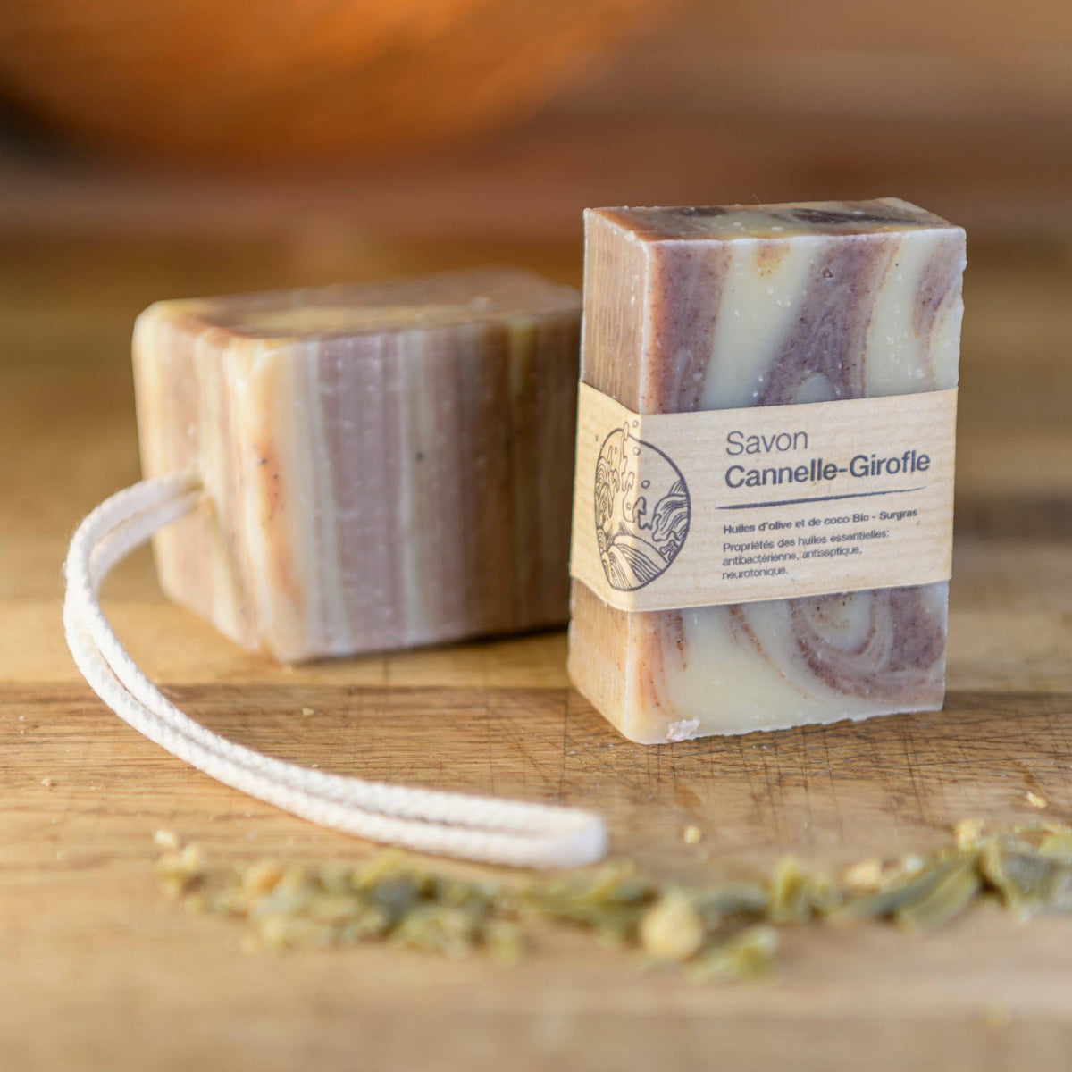 Savon solide à la cannelle 100 g Savonnerie de la Buèges, vue 4