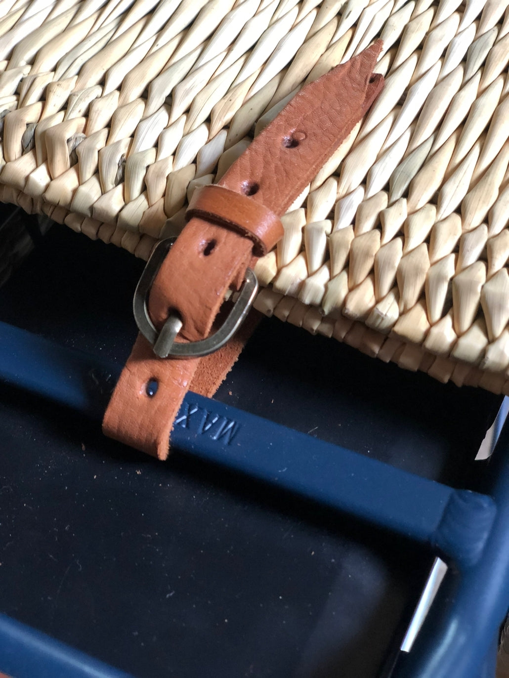 Panier double pour vélo fait main en osier naturel