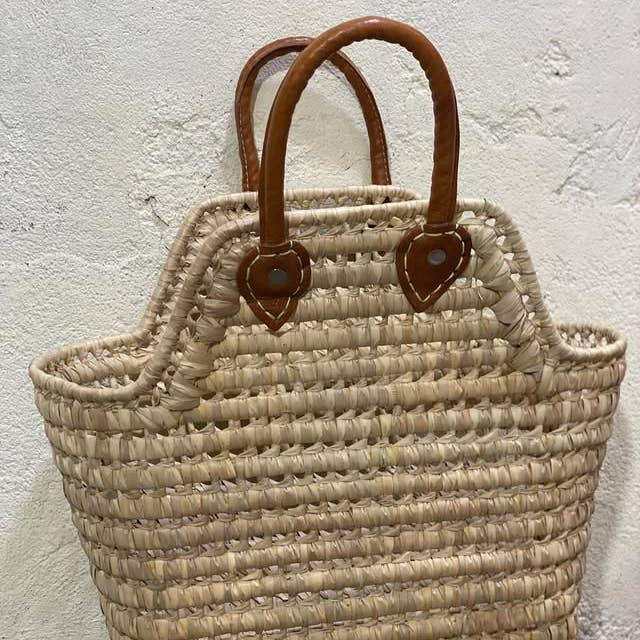 Panier cabas en raphia tissé à la main avec poignées en cuir