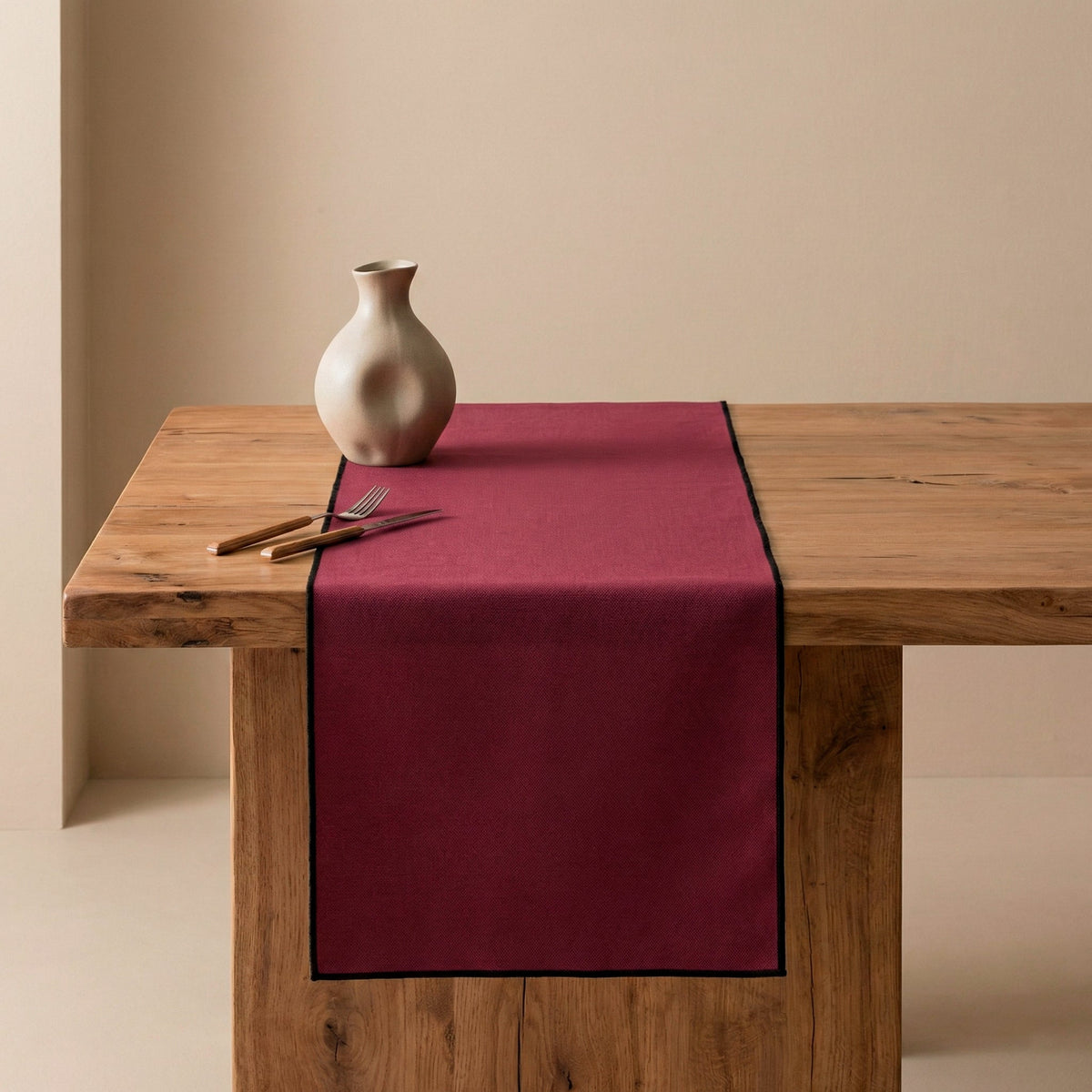 Chemin de table uni coton grenat