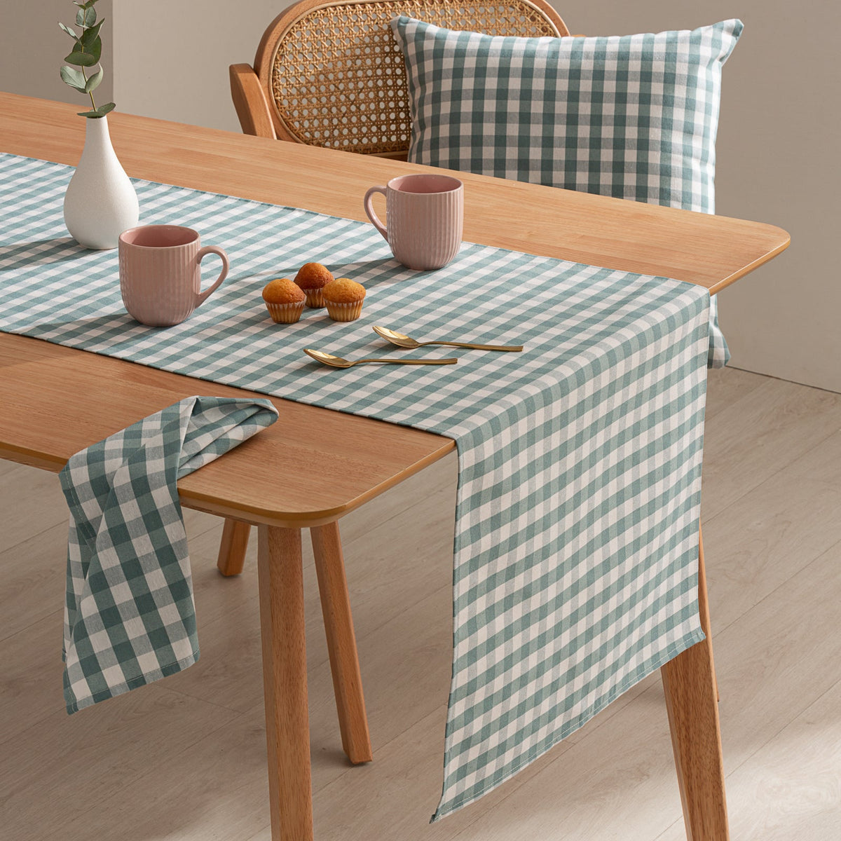 Chemin de table vichy vert d'eau