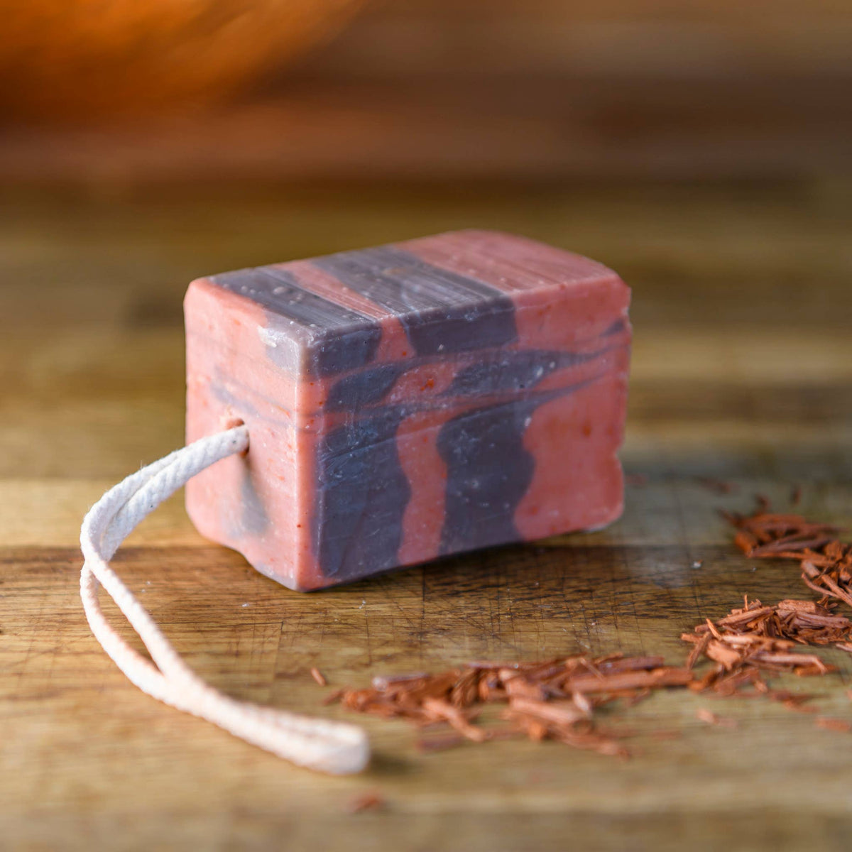 Savon solide au patchouli 100 g Savonnerie de la Buèges, vue 3