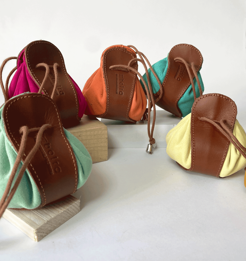 Pochette à cordon en cuir VALTICO, vue de détail