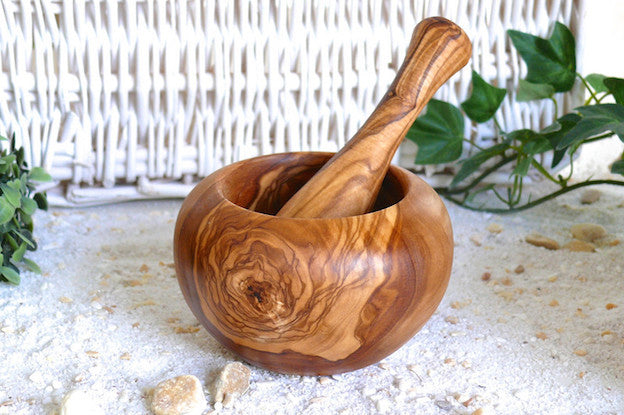 Mortier et pilon Ø 12 cm en bois d'olivier Terra Gusto – vue 2